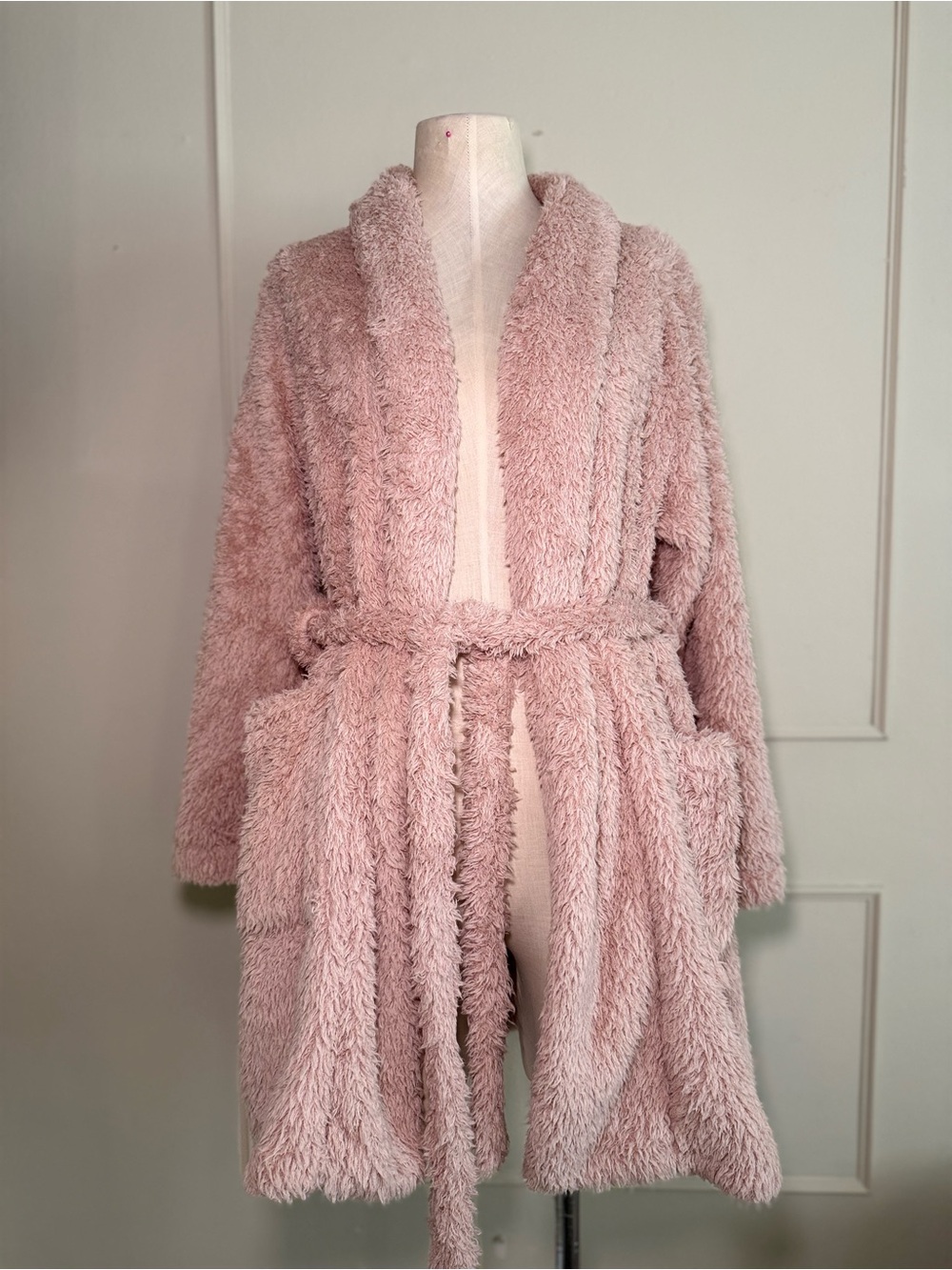 Natori Pink Plush Robe Size L/XL